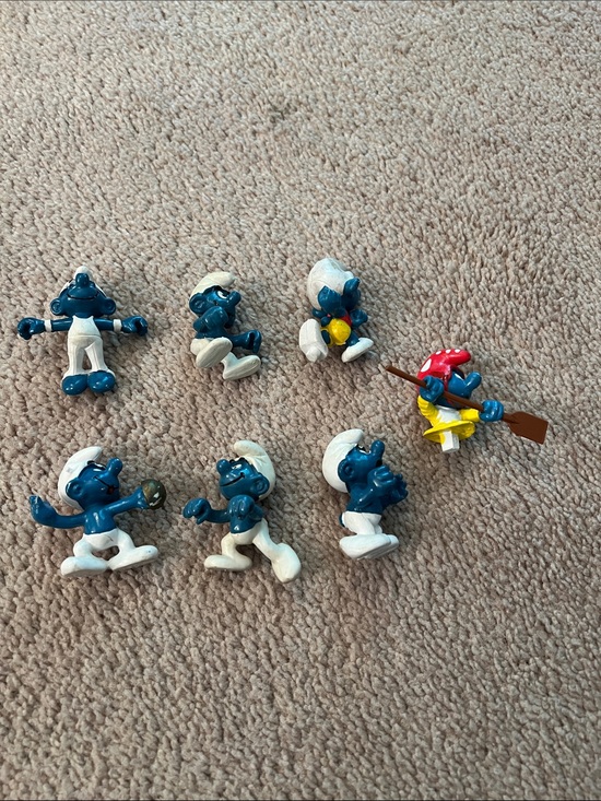 The smurfs Other - Lot of 7 vintage Smurf pvc figurines missing parts